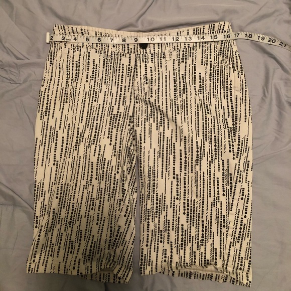 Volcom capris - Picture 5 of 6